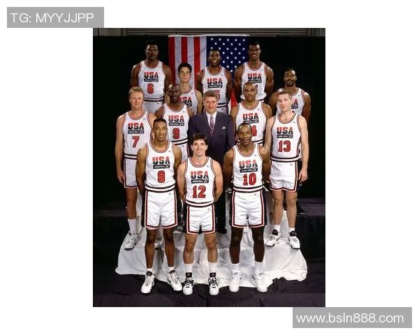 洲际杯回顾：上海篮球队展现出色实力与团队合作精神